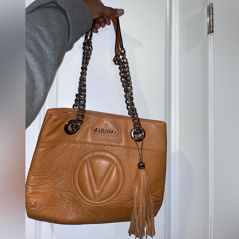 VALENTINO BAG - 7/10 condition